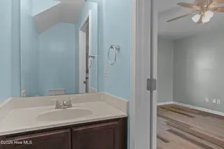 1004 S 8th Street, Wilmington, NC 28401 – photo 12: 30-web-or-mls-IMG_1634