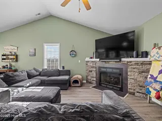 112 Christy Drive, Beulaville, NC 28518 – photo 16: living room