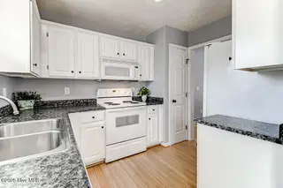 4703 Split Rail Drive, Wilmington, NC 28412 – photo 10: IMG_6275_6_7_8_9
