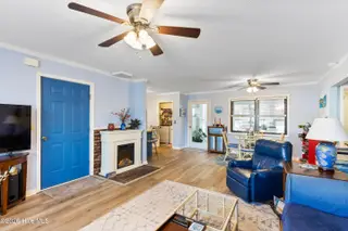 322 NE 48th Street, Oak Island, NC 28465 – photo 22: mls-IMG_1394