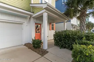 1613 Bowfin Lane, Carolina Beach, NC 28428 – photo 2: 49-web-or-mls-BTS08787