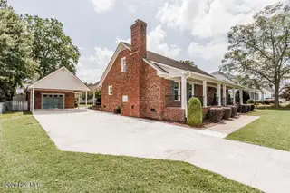 609 Golfers Lane, Nashville, NC 27856 – photo 2: 0011-IMG_9338
