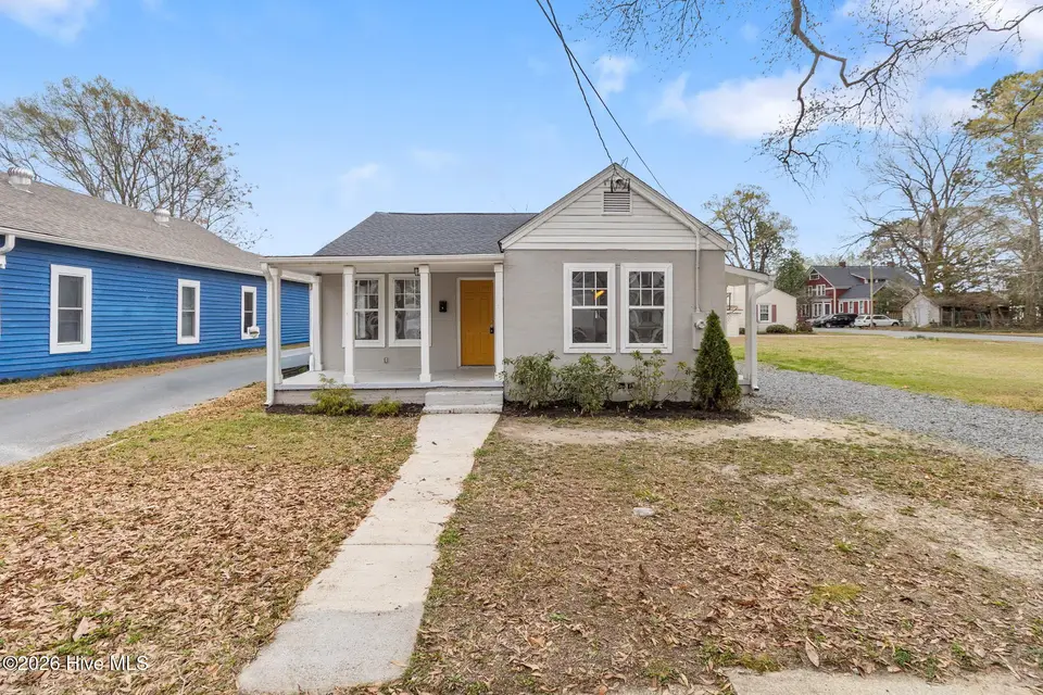 404 N Massey Street, Selma, NC 27576 – photo 1 of 30: Front of the home.