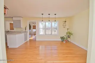 307 Anita Forte Drive, Cape Carteret, NC 28584 – photo 7: Dining room