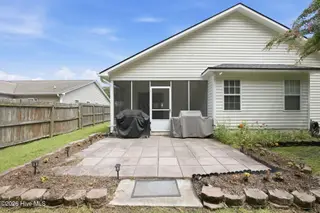 135 Luke Court, New Bern, NC 28560 – photo 23: Rear Patio