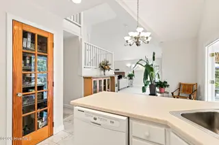 403 Emerald Landing Drive, Emerald Isle, NC 28594 – photo 11: 21-web-or-mls-1S3A9138