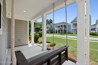 636 Countryside Lane, Wilmington, NC 28411 — 5-bedroom home in Middle Sound Village, Wilmington, NC, photo 4 of 57