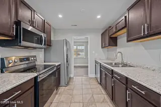 128 Annie Road, Richlands, NC 28574 – photo 7: 30-web-or-mls-_RAD7078
