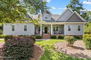 2 Macon Lane, Pinehurst, NC 28374 — 3-bedroom home in Pinehurst No. 6, Pinehurst, NC, photo 2 of 46: 2-web-or-mls-IMG_4185