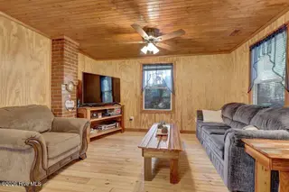 348 Shaw Highway, Rocky Point, NC 28457 — 2-bedroom home, Rocky Point, NC, photo 6 of 29