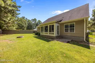 254 Sellhorn Boulevard, New Bern, NC 28562 – photo 2: 34-web-or-mls-0C0A6476