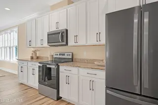 3506 E Oak Island Drive, Oak Island, NC 28465 – photo 24: 3506 E Oak Island Dr (24)