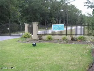 1055 2 Ferry Landing Drive SW, Supply, NC 28462 — lot in Live Oakes, Supply, NC, photo 2 of 6: Gate Lives Oakes