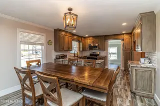620 S Caswell Street, La Grange, NC 28551 – photo 5: Dining nook