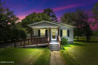 204 E Branch Street, Benson, NC 27504 – photo 1: 1