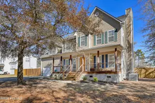 1426 Chadwick Shores Drive, Sneads Ferry, NC 28460 – photo 1: 6G8A2019