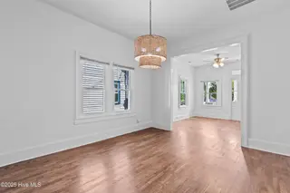 609 N 10th Street, Wilmington, NC 28401 — 4-bedroom home in Brooklyn, Wilmington, NC, photo 9 of 34: Dining Room (4)