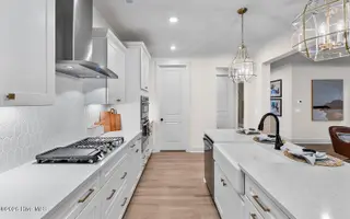 621 Dressage Way, Wilmington, NC 28411 — 5-bedroom home in Scotts Hill Village, Wilmington, NC, photo 11 of 20: Kitchen 2 - SIMILAR HOME NOT SUBJECT
