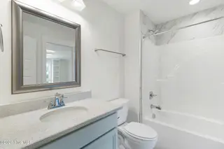119 Windswept Lane, Beaufort, NC 28516 – photo 21: Bathroom 3