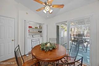 2924 Flintridge Drive, Greenville, NC 27834 – photo 18: 21-web-or-mls-BLS_0033