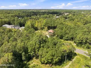 660 Vale Drive, Wilmington, NC 28411 – photo 14: 5-web-or-mls-DJI_20260909114856_0559_D