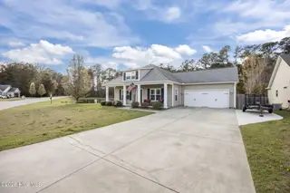 232 Station House Road, New Bern, NC 28562 – photo 2: 3-web-or-mls-0C0A5903