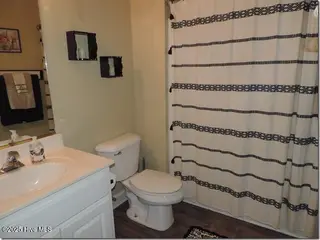 4200 Dewfield Drive N, Wilson, NC 27896 – photo 20: 19 Bathroom 2