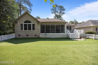 2019 Royal Pines Drive, New Bern, NC 28560 – photo 3: Back view