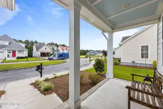 4073 Reunion Pointe Lane, New Bern, NC 28562 – photo 8: 41-web-or-mls-0C0A2428