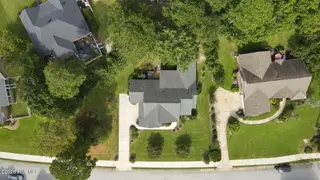 712 Taberna Circle, New Bern, NC 28562 — 4-bedroom home in Taberna, New Bern, NC, photo 8 of 53: 48-web-or-mls-DJI_0183