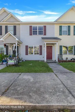 1007 Banister Loop, Jacksonville, NC 28546 – photo 2: IMG_1045