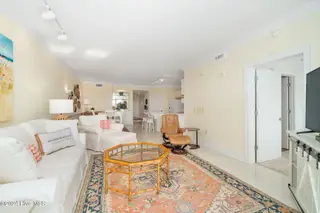 4425 Arendell Street 303 Harborside Club At 70 West, Morehead City, NC 28557 – photo 14: Open concept living space