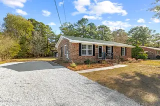 1462 Country Club Drive, Hampstead, NC 28443 – photo 3: 425A4329