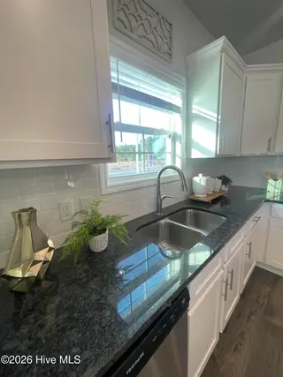 4331 Elizabeth Avenue, New Bern, NC 28562 – photo 10: IMG_2258