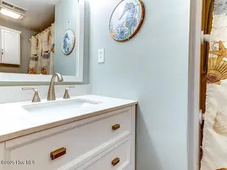 1505 Salter Path Road 216, Indian Beach, NC 28512 — 2-bedroom condo in Summer Winds Condominiums, Indian Beach, NC, photo 20 of 52: 220606-bl-northernsightsmedia-0068PMX4