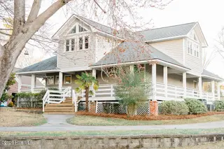 125 Francis Marion Drive, Wilmington, NC 28411 – photo 3: HouseRound1-25
