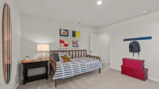4004 Montford Drive, New Bern, NC 28562 – photo 16: 32-web-or-mls-DSC_9209
