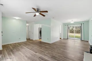 1435 Pineridge Drive, Greenville, NC 27834 — 3-bedroom home in Pineridge, Greenville, NC, photo 9 of 17: 14-1435 Pineridge Dr-14
