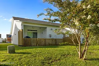 702 Pirates Landing Drive, Beaufort, NC 28516 – photo 4: Private Backyard Area