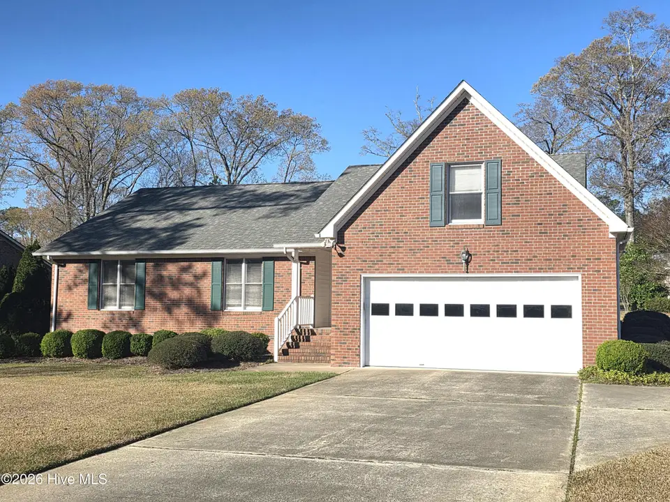 213 Pinewood Drive, New Bern, NC 28562 – photo 1 of 28: 20260319_091216 (2)