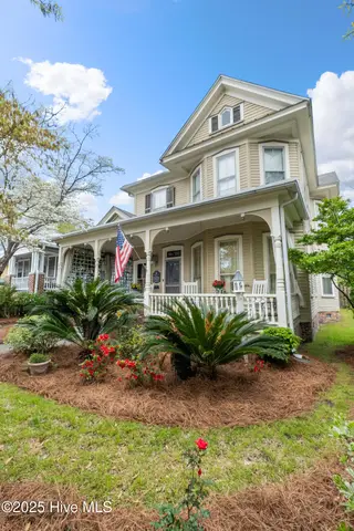 211 S 2nd Street, Wilmington, NC 28401 – photo 3: web-51