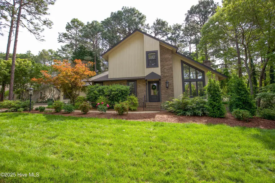 1280 St Andrews Drive, Pinehurst, NC 28374 – photo 1 of 75: 1280 St Andrews Dr-2