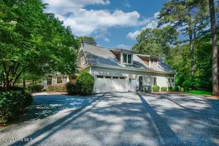 680 N Bethesda Road, Southern Pines, NC 28387 – photo 2: 002_garage_dsc0275_644