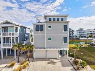 148 Via Old Sound Boulevard, Ocean Isle Beach, NC 28469 – photo 4: 148 Via Old Sound Boulevard
