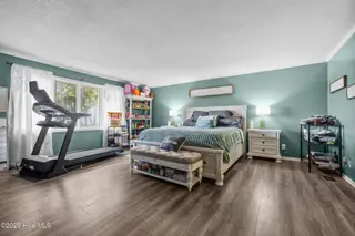 124 Oakleaf Drive, Pine Knoll Shores, NC 28512 – photo 23: 28-web-or-mls-1S3A3509