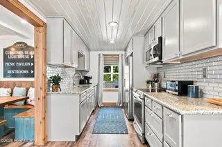 113 NW 29th Street, Oak Island, NC 28465 – photo 19: Kitchen