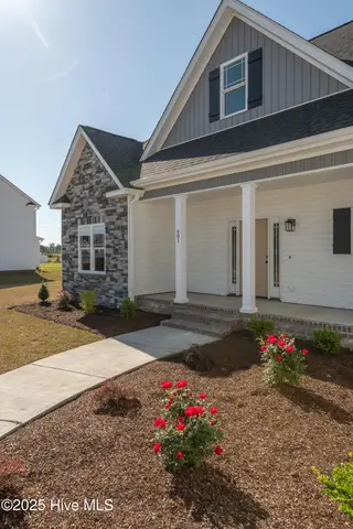 601 Megan Drive, Greenville, NC 27834 – photo 4: 601_Megan-4