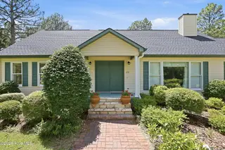 293 Pine Top Drive, Carthage, NC 28327 — 3-bedroom home in Longleaf Estate, Carthage, NC, photo 3 of 49: 42-web-or-mls-IMG_6418 - edited
