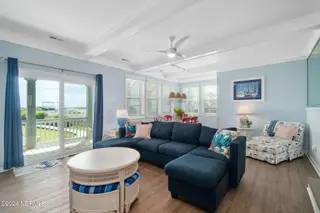 2905 Pointe West Drive B1 Pier Pointe, Emerald Isle, NC 28594 – photo 2: Open concept living space