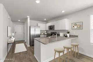 6339 Cowslip Way Unit 200, Leland, NC 28451 – photo 10: 9 kitchen (2)